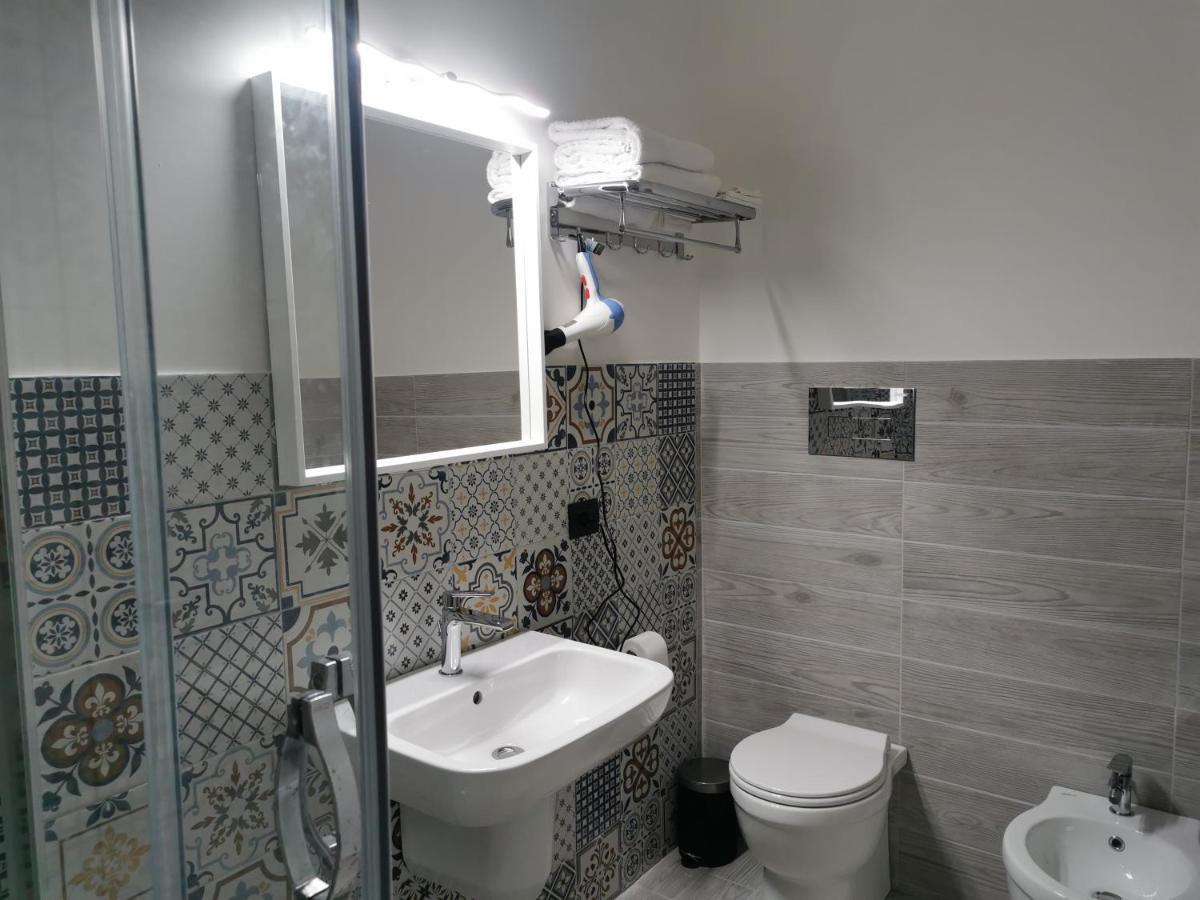 Frontemare Locazione Turistica Hotell Porto Empedocle Exteriör bild
